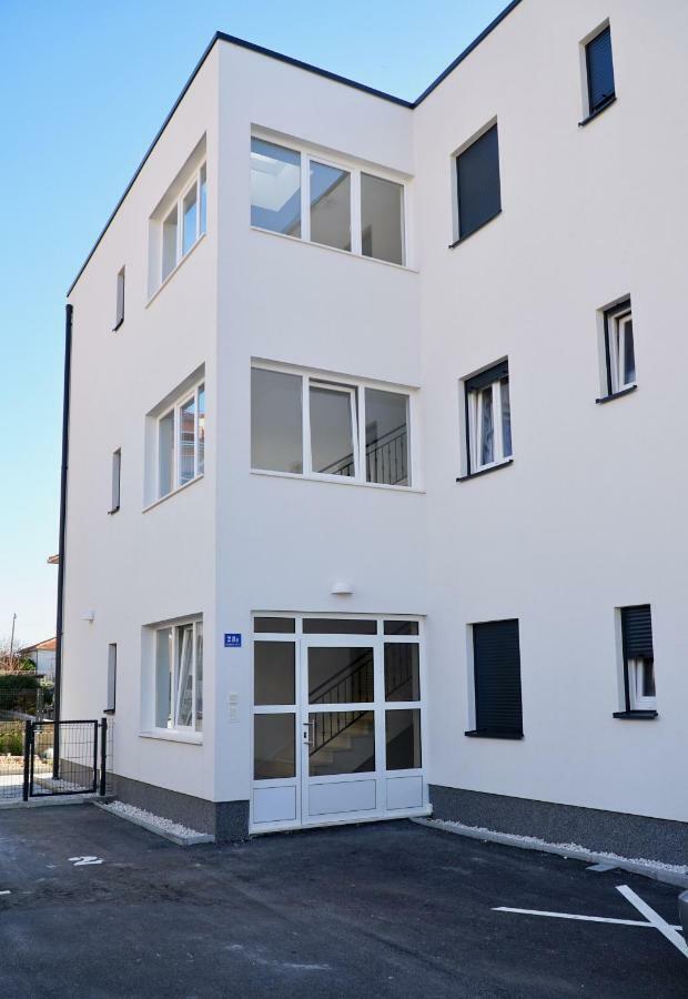 Apartman "Mary" Trogir Extérieur photo
