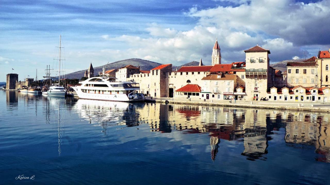 Apartman "Mary" Trogir Extérieur photo